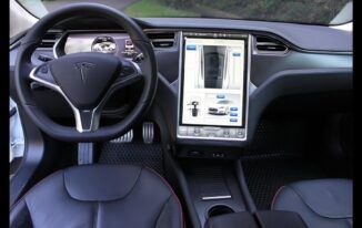 Tìm hiểu các chức năng trên xe Tesla model S 70 2016